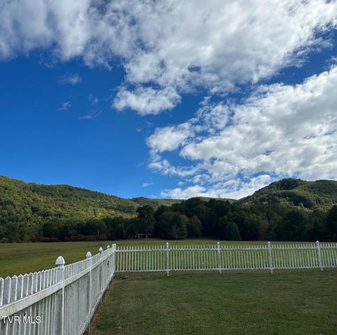 2035 Highway 107, Jonesborough, TN 37659