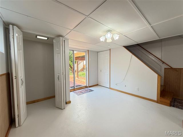 9930 Carlyle Avenue, Overland, MO 63114