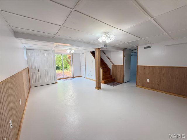 9930 Carlyle Avenue, Overland, MO 63114