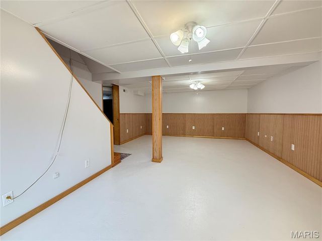 9930 Carlyle Avenue, Overland, MO 63114
