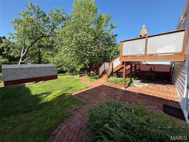 9930 Carlyle Avenue, Overland, MO 63114