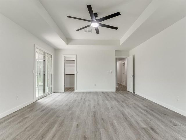 209 Tumbleweed Road, Yukon, OK 73099
