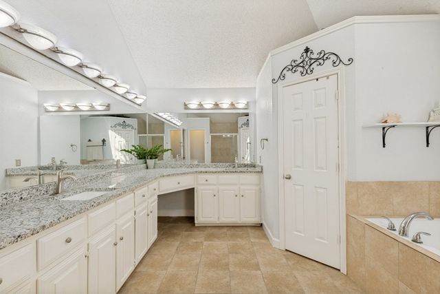 1207 Magnolia Drive, Carrollton, TX 75007