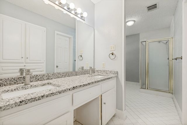 1207 Magnolia Drive, Carrollton, TX 75007