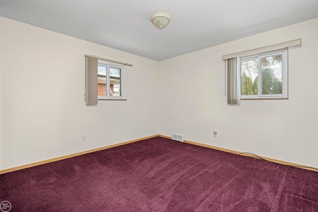 22506 Norcrest Drive, Saint Clair Shores, MI 48080