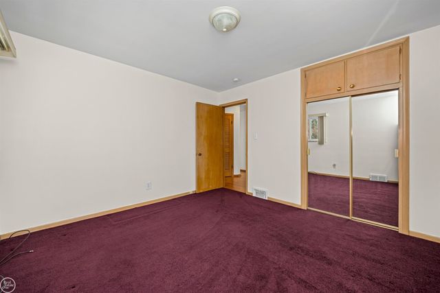 22506 Norcrest Drive, Saint Clair Shores, MI 48080