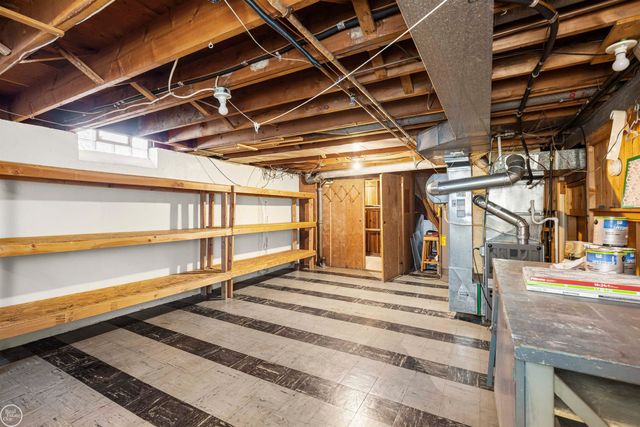 22506 Norcrest Drive, Saint Clair Shores, MI 48080