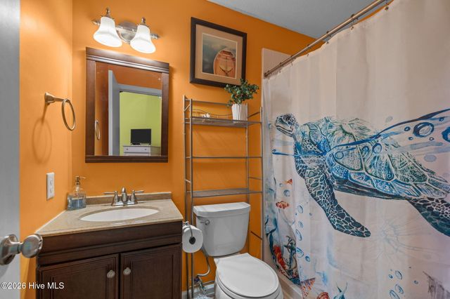 9201 Coast Guard Road F204, Emerald Isle, NC 28594