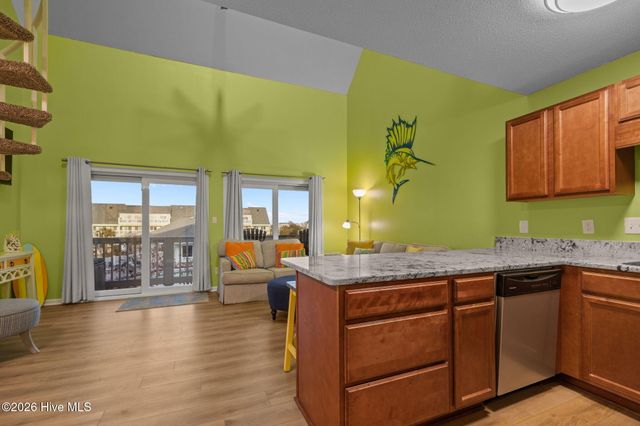 9201 Coast Guard Road F204, Emerald Isle, NC 28594