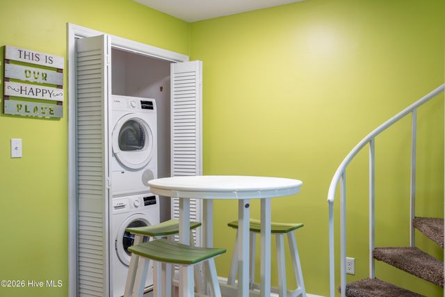 9201 Coast Guard Road F204, Emerald Isle, NC 28594