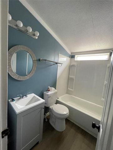 433 Capricorn Drive, Granbury, TX 76049