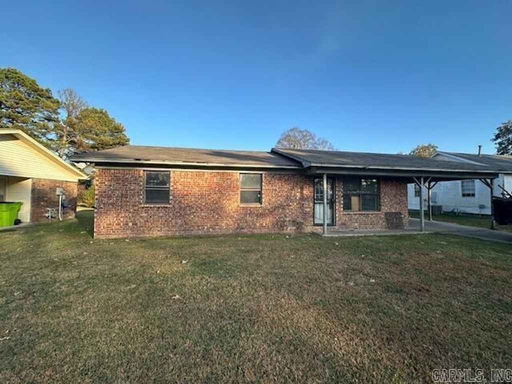 517 Pleasant Drive, Lonoke, AR 72086