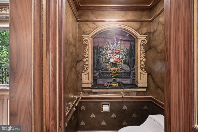 12 COVE RD, Moorestown, NJ 08057