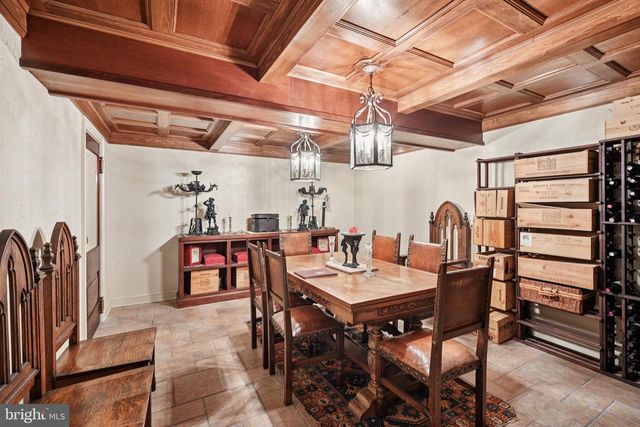 12 COVE RD, Moorestown, NJ 08057