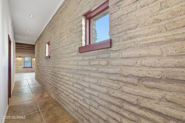 825 S Fremont Avenue, Tucson, AZ 85719