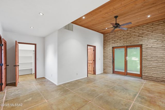 825 S Fremont Avenue, Tucson, AZ 85719