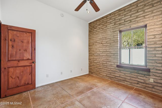 825 S Fremont Avenue, Tucson, AZ 85719