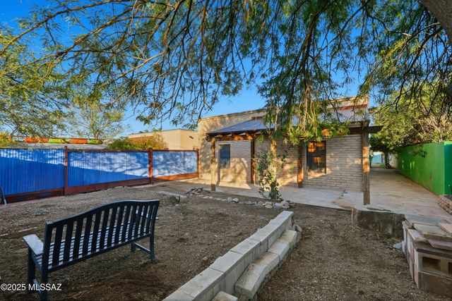 825 S Fremont Avenue, Tucson, AZ 85719
