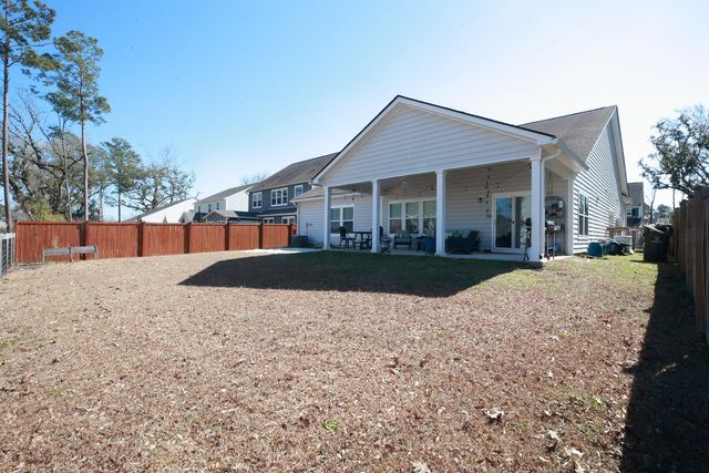 6013 Coral Berry Road, Hanahan, SC 29410