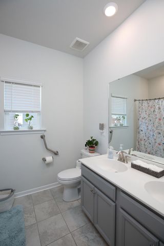 6013 Coral Berry Road, Hanahan, SC 29410