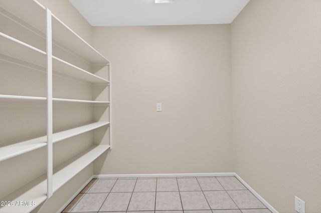 7715 E NEVILLE Avenue, Mesa, AZ 85209