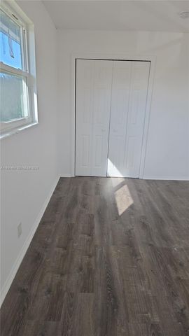 5167 Pat Pl, West Palm Beach, FL 33407