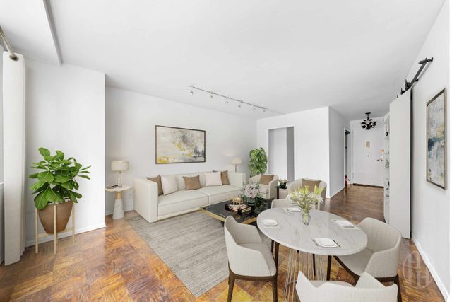 225 E 36th St Apt 2P, New York City, NY 10016