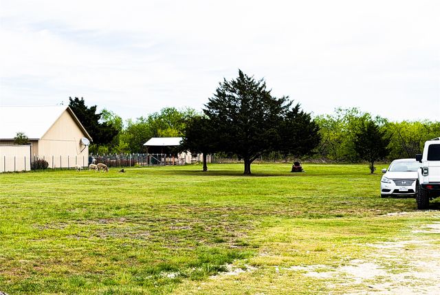 11124 Boren Road, Wortham, TX 76693