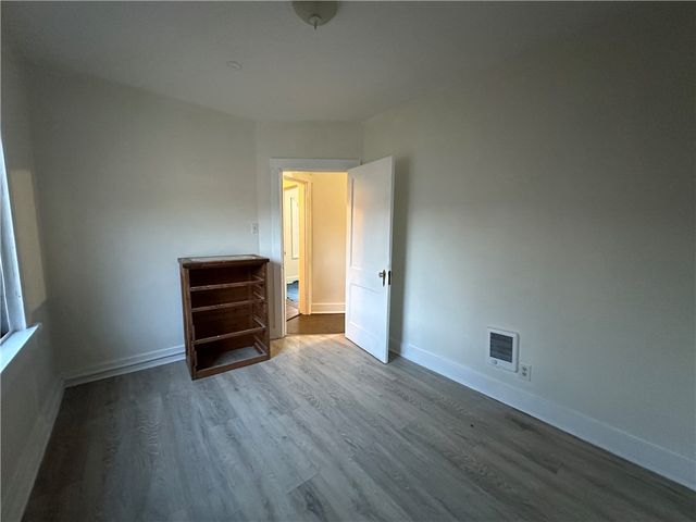 122 E 16th Ave, Homestead, PA 15120