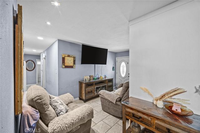 4205 Fay Circle, Santa Ana, CA 92703