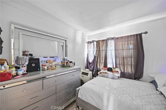 4205 Fay Circle, Santa Ana, CA 92703