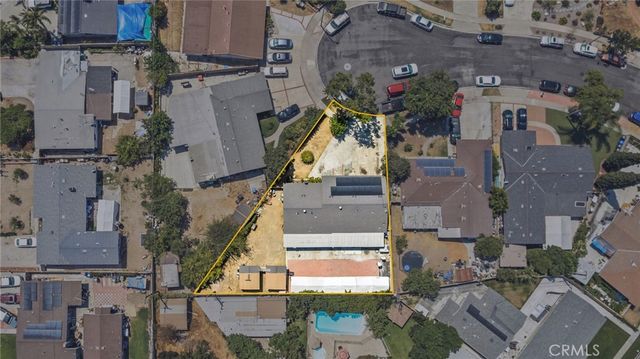 4205 Fay Circle, Santa Ana, CA 92703