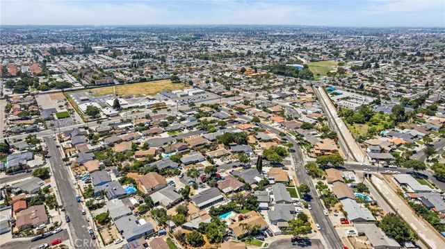 4205 Fay Circle, Santa Ana, CA 92703