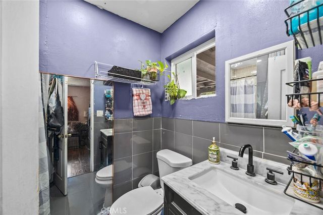 4205 Fay Circle, Santa Ana, CA 92703