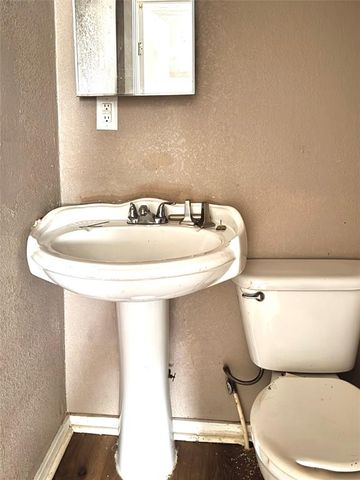 2115 SE 12th Street, Oklahoma City, OK 73129