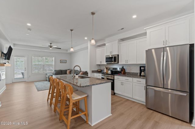 222 Brisbane Drive, Aberdeen, NC 28315