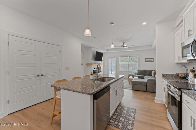 222 Brisbane Drive, Aberdeen, NC 28315