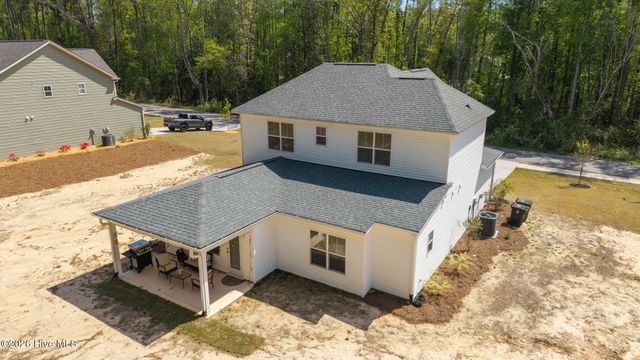 222 Brisbane Drive, Aberdeen, NC 28315