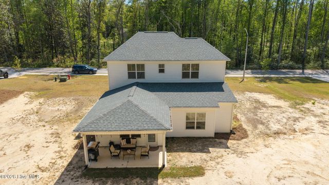 222 Brisbane Drive, Aberdeen, NC 28315