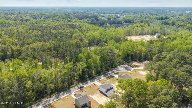 222 Brisbane Drive, Aberdeen, NC 28315