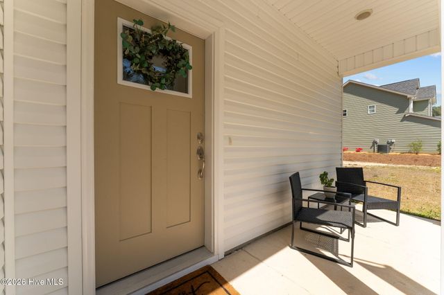 222 Brisbane Drive, Aberdeen, NC 28315