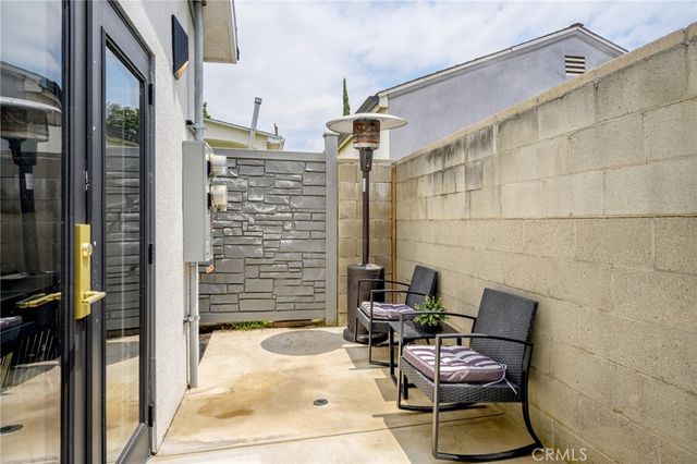 719 Dale Avenue A, Glendale, CA 91202