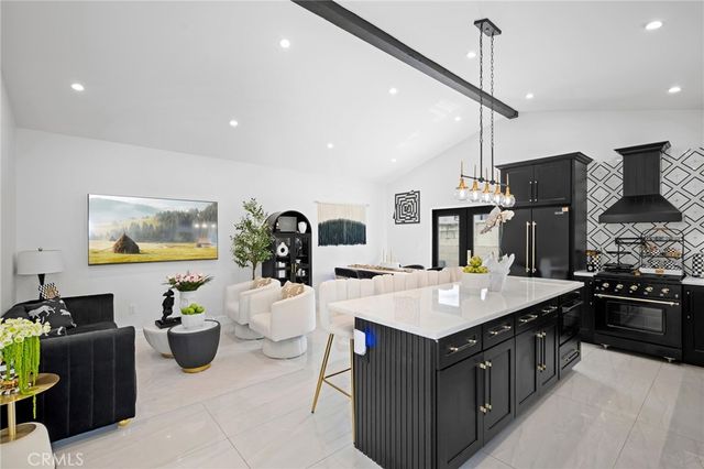 719 Dale Avenue A, Glendale, CA 91202