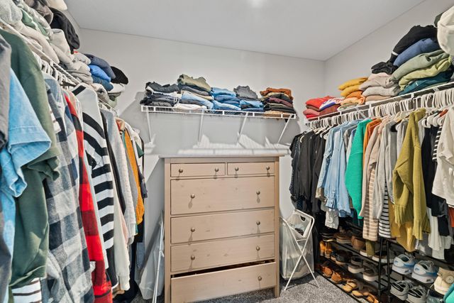 381 Rochdale Run, Delaware, OH 43015