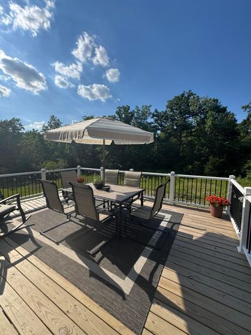 381 Rochdale Run, Delaware, OH 43015