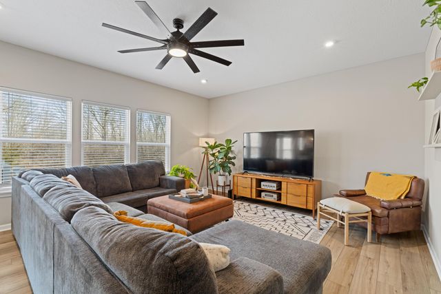 381 Rochdale Run, Delaware, OH 43015