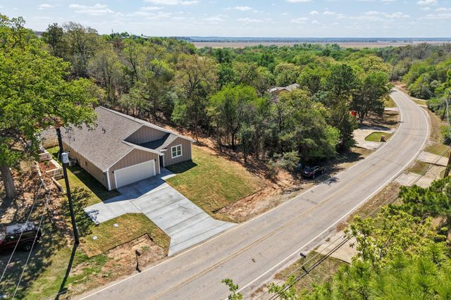 473 Tahitian DR, Bastrop, TX 78602