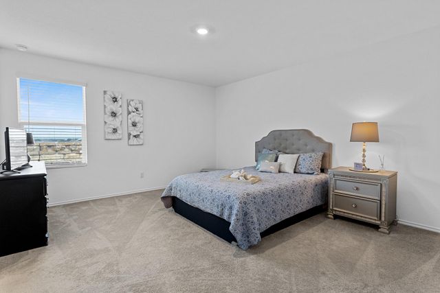 584 Commander Abbott DR, Jarrell, TX 76537