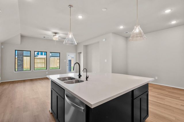 9511 Sierra Crest Lane, Porter, TX 77365