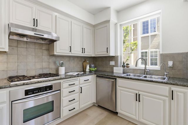 4453 Lick Mill Boulevard, Santa Clara, CA 95054